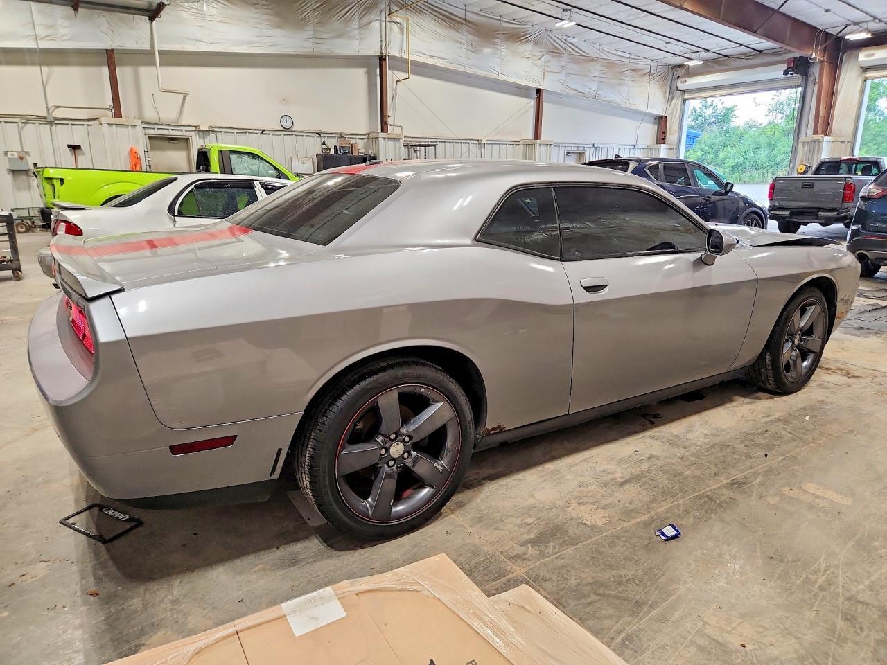 2013 Dodge Challenger Sxt - zdjęcie 3