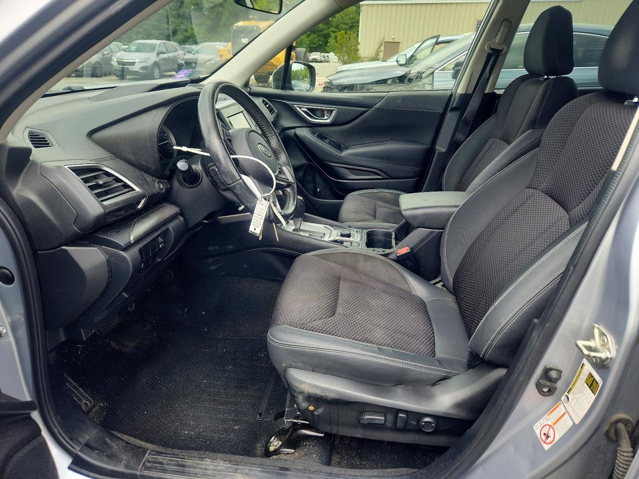 2020 Subaru Forester Premium - zdjęcie 7