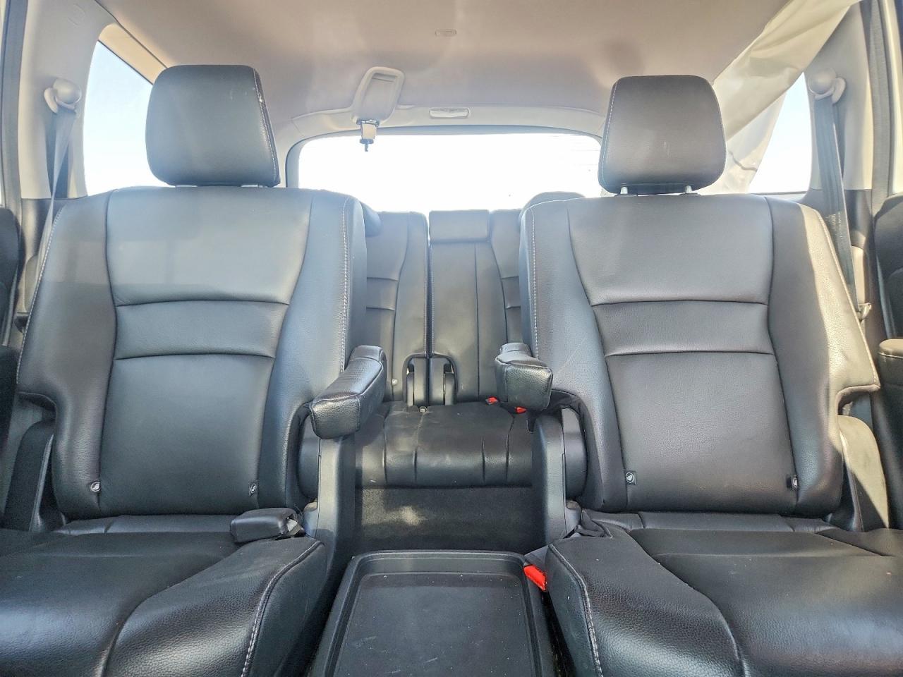2019 Honda Pilot Touring - zdjęcie 10
