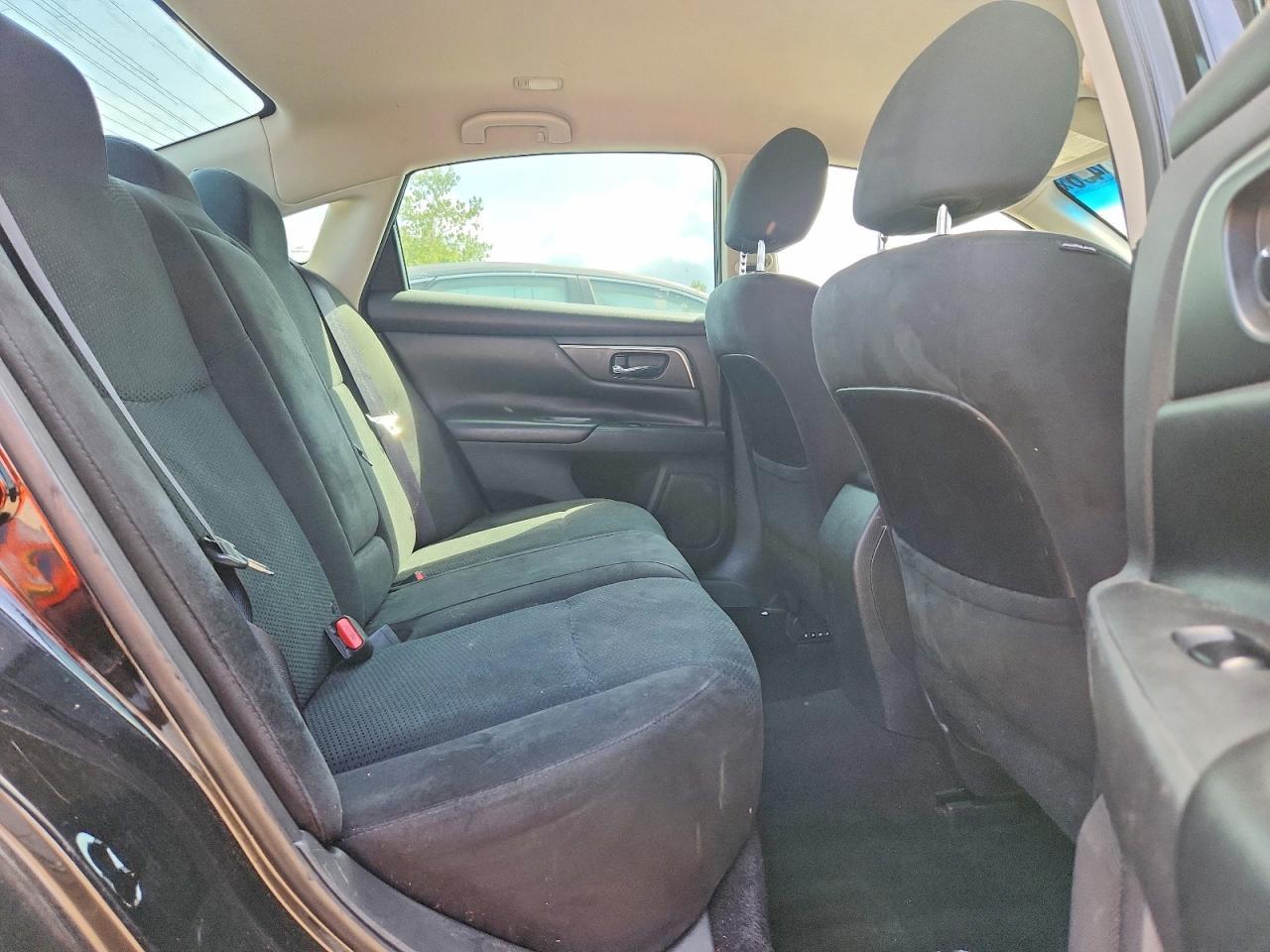 2015 Nissan Altima 2.5 S - zdjęcie 10