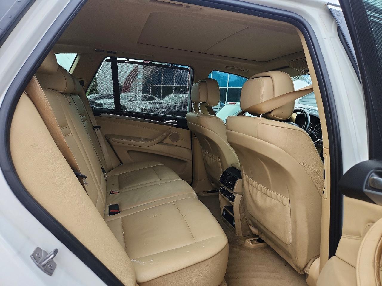 2013 BMW X5 xDrive35I - zdjęcie 11