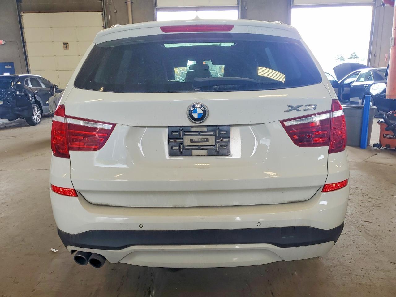 2016 BMW X3 xDrive28I - zdjęcie 6
