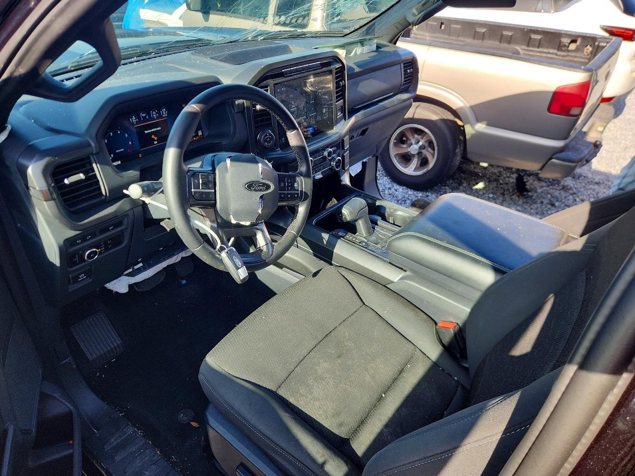 2024 Ford F150 Xlt - zdjęcie 8
