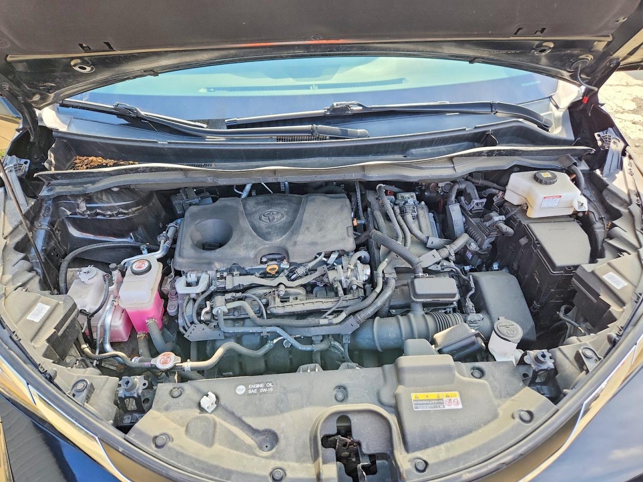 2022 Toyota Sienna Le - zdjęcie 12