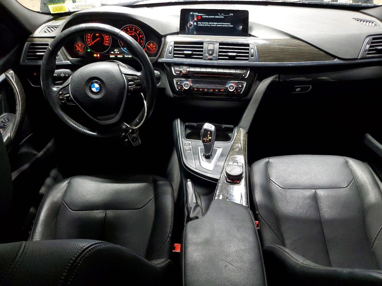 2016 BMW Seria 3 328i - zdjęcie 8