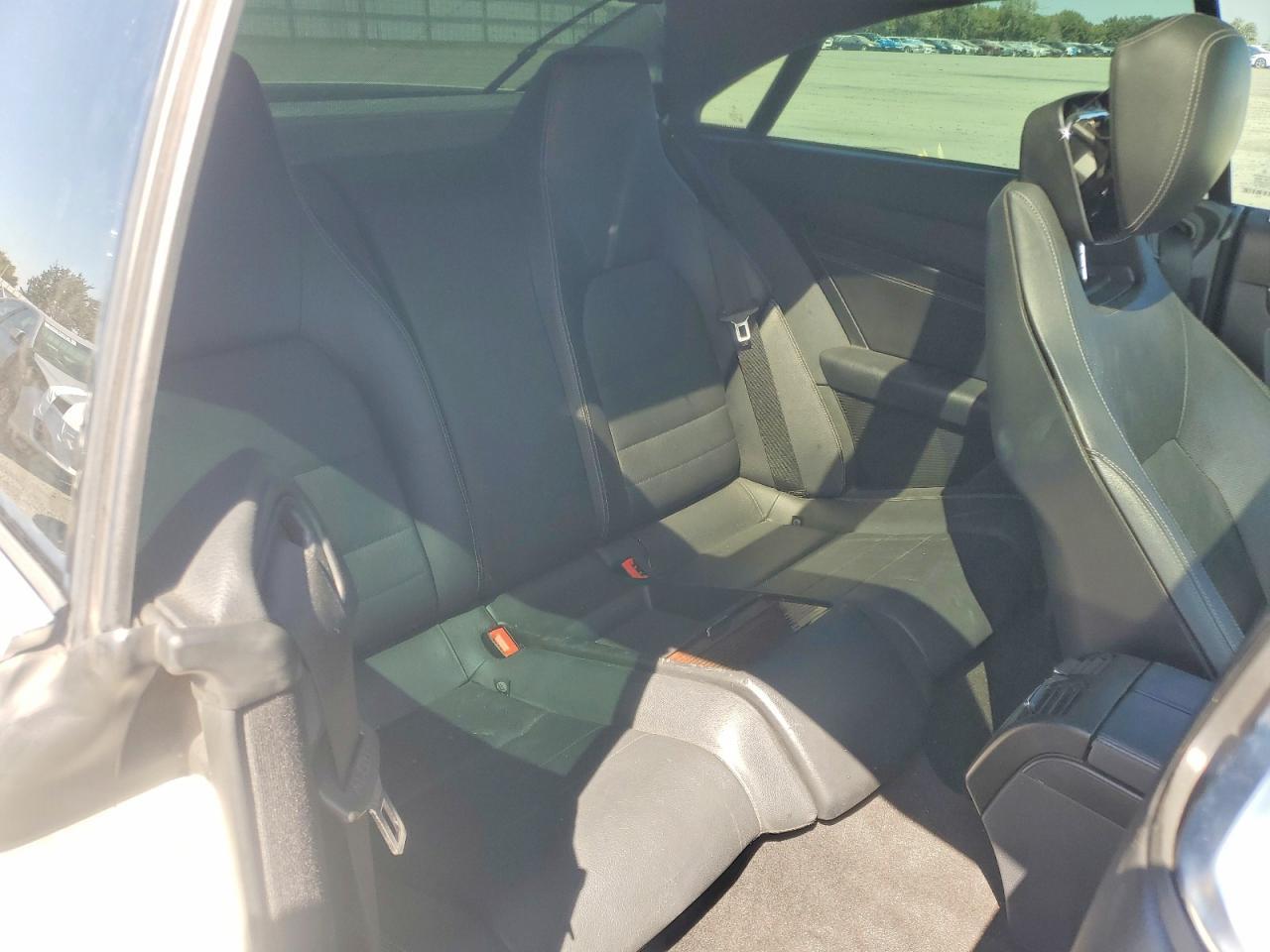 2014 Mercedes-Benz E 350 - zdjęcie 10