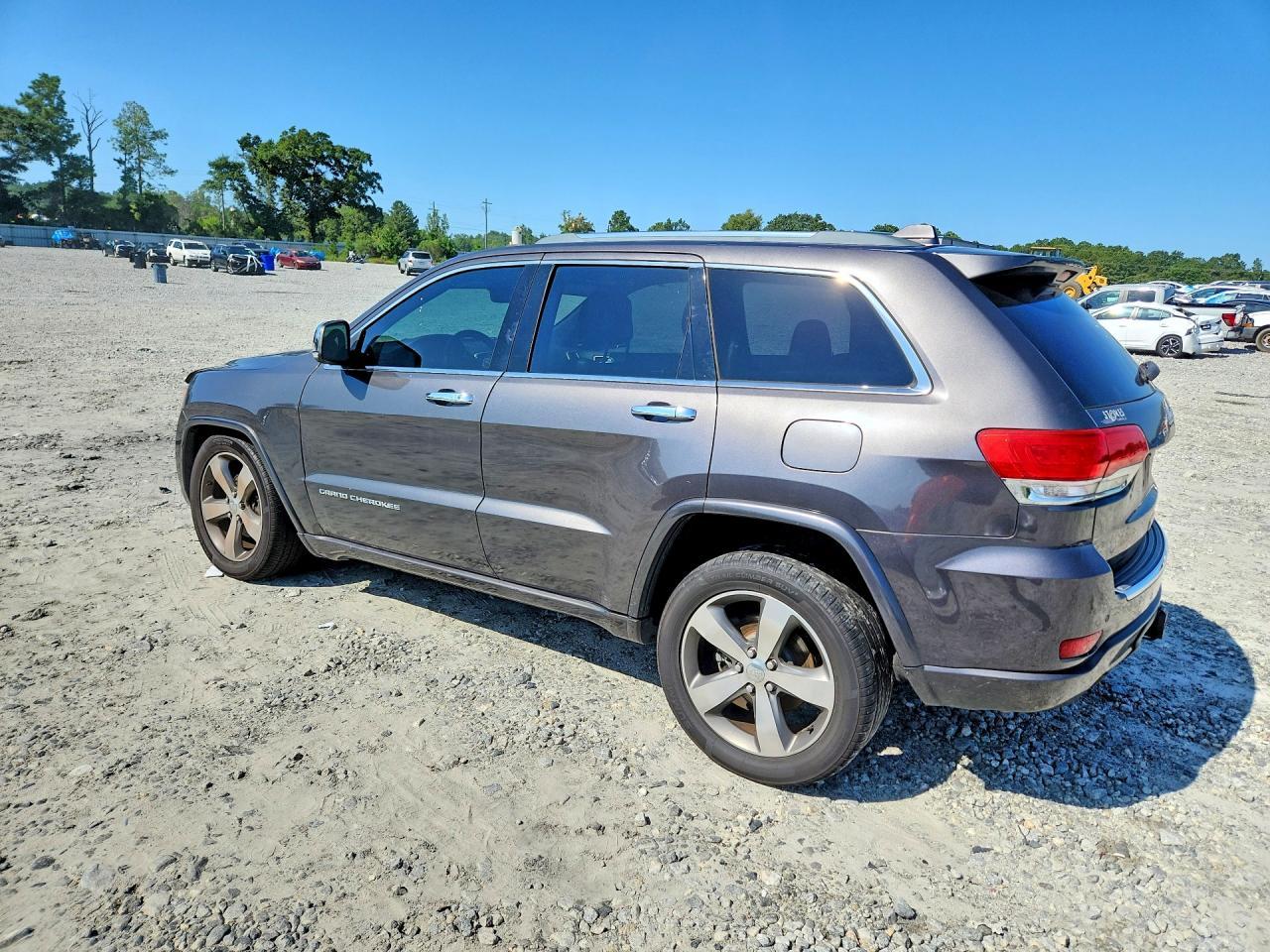 2014 Jeep Grand Cherokee Overland - zdjęcie 2