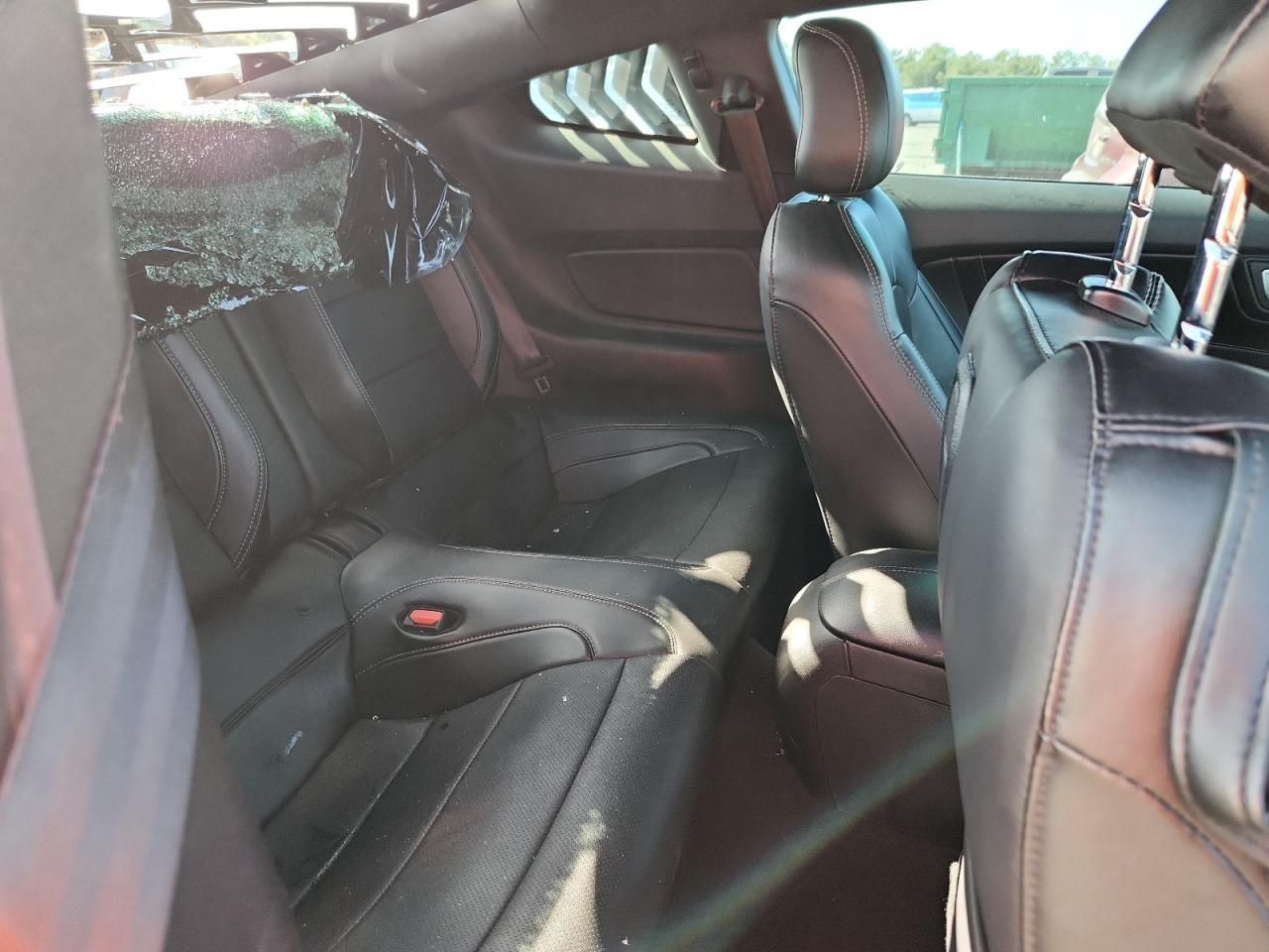 2022 Ford Mustang Gt - zdjęcie 10