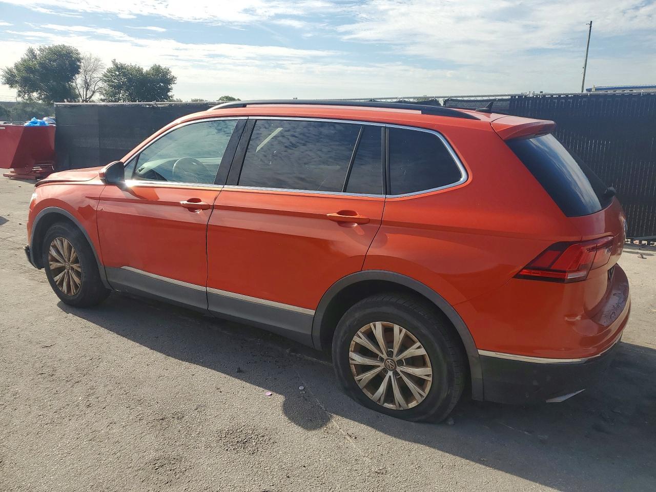 2018 Volkswagen Tiguan Se - zdjęcie 2