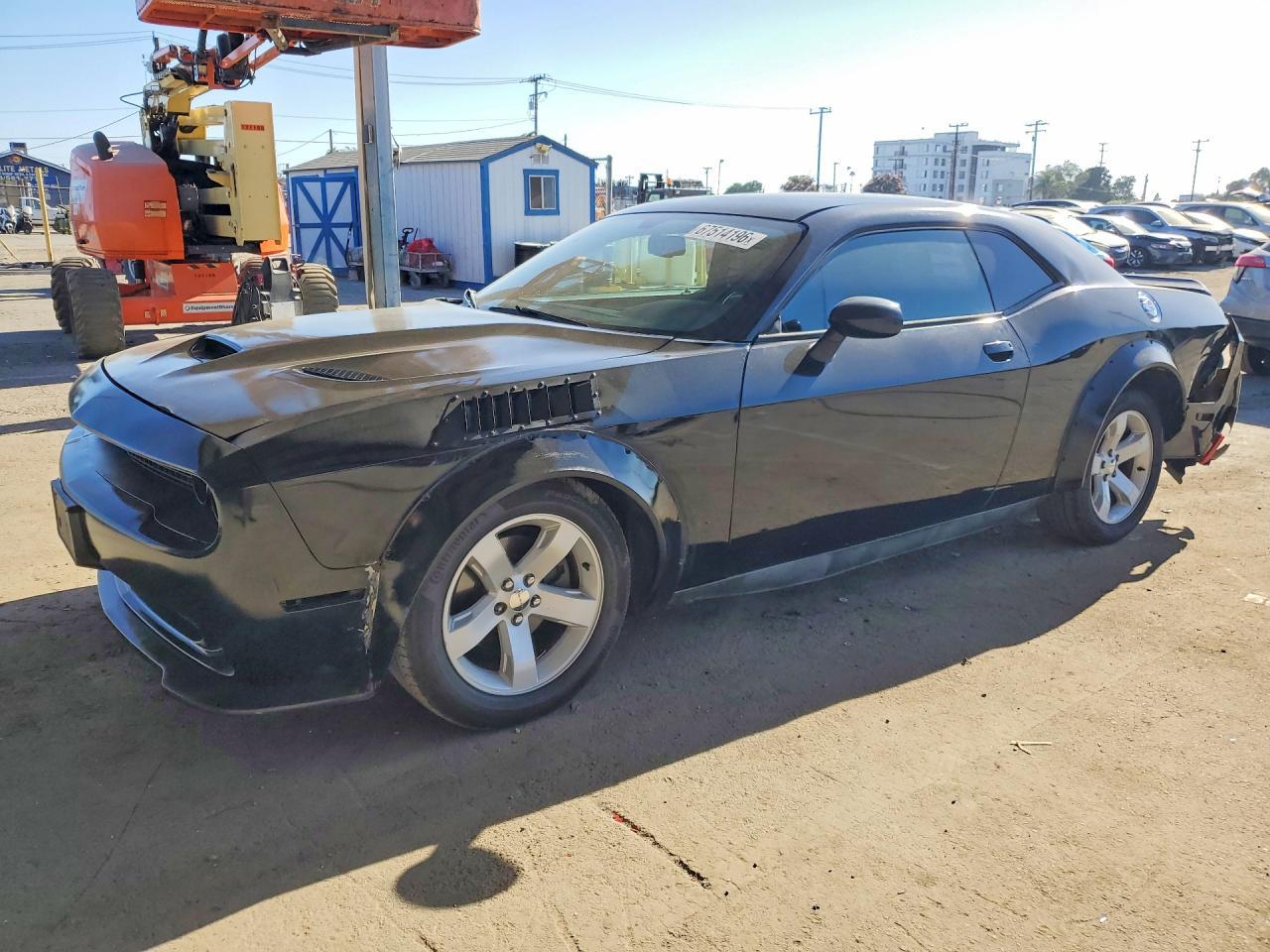 2014 Dodge Challenger Sxt - zdjęcie główne