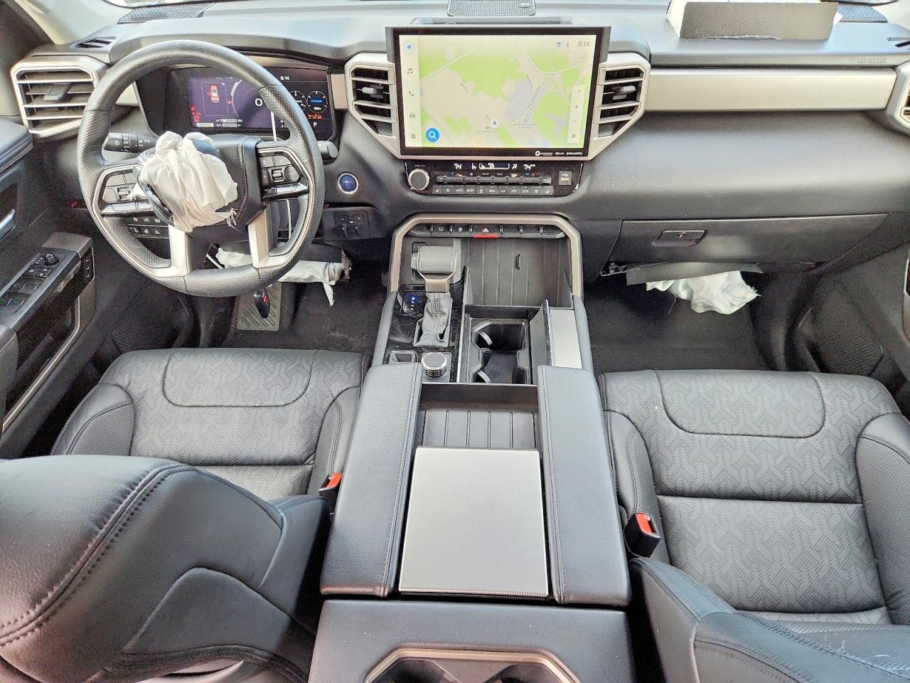 2024 Toyota Sequoia Limited - zdjęcie 8