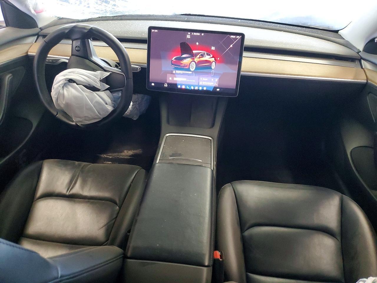 2022 Tesla Model 3 - zdjęcie 8