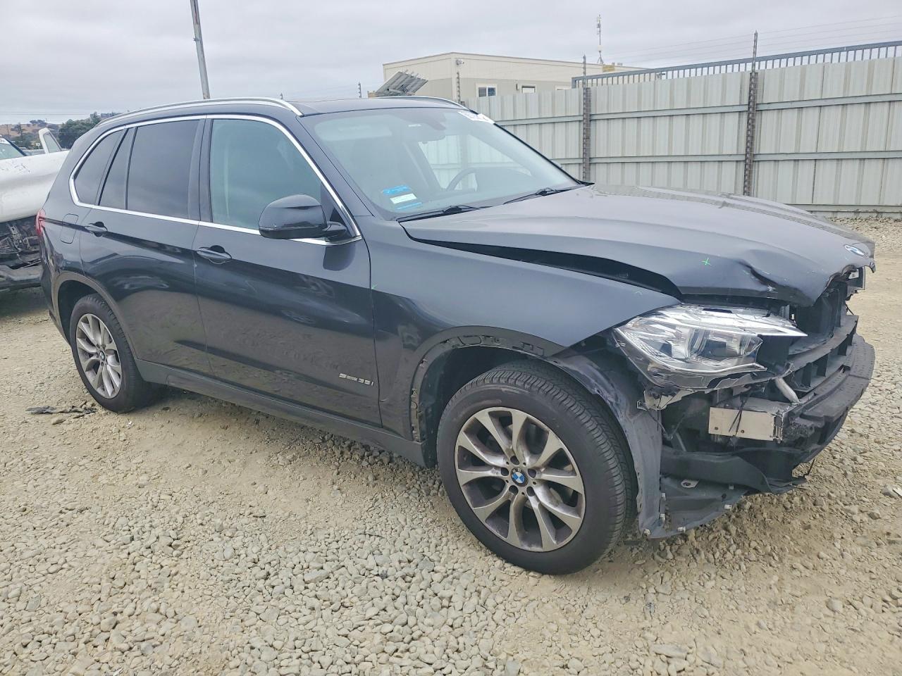 2015 BMW X5 Sdrive35I - zdjęcie 4