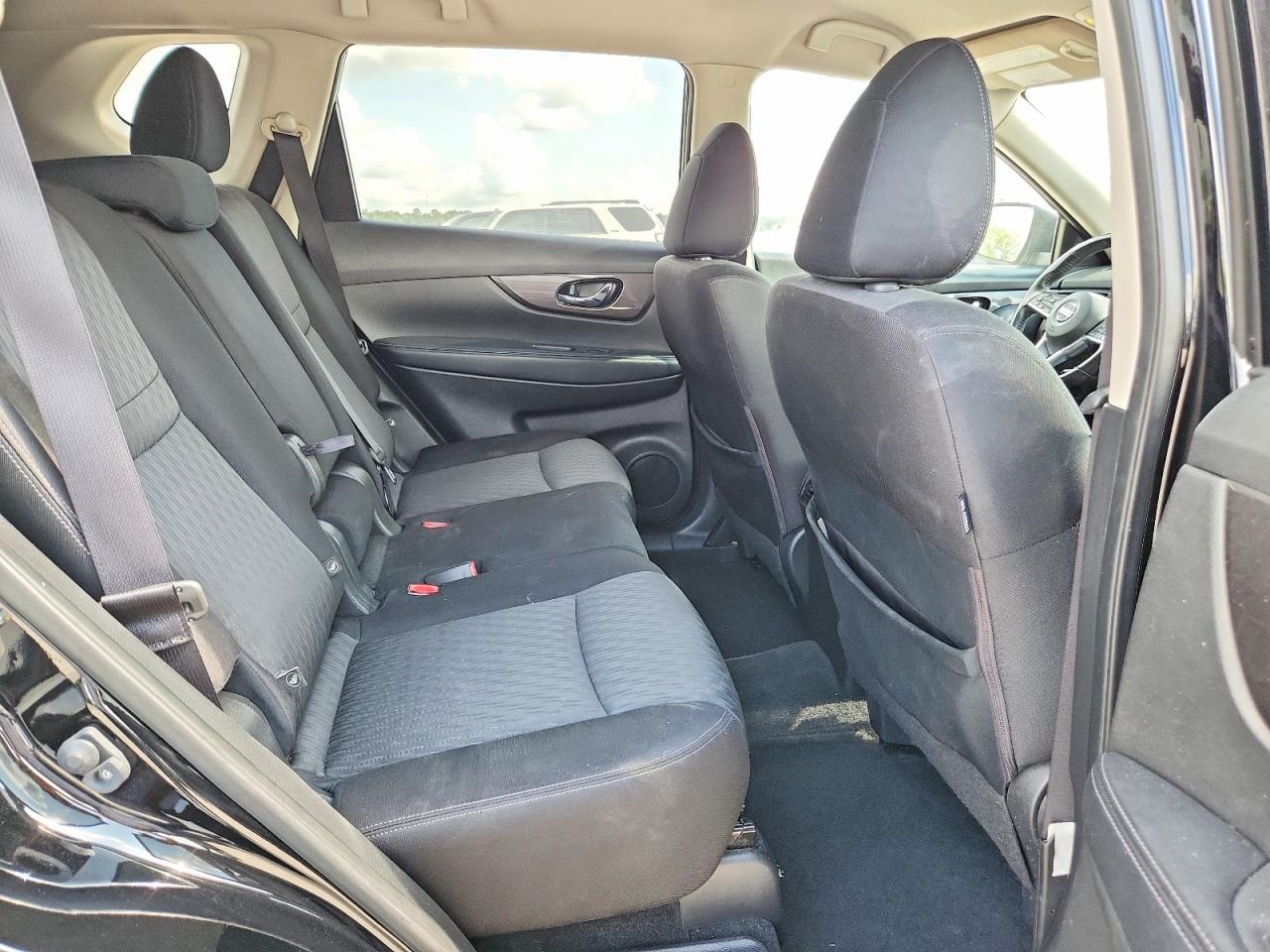 2019 Nissan Rogue Sv - zdjęcie 11