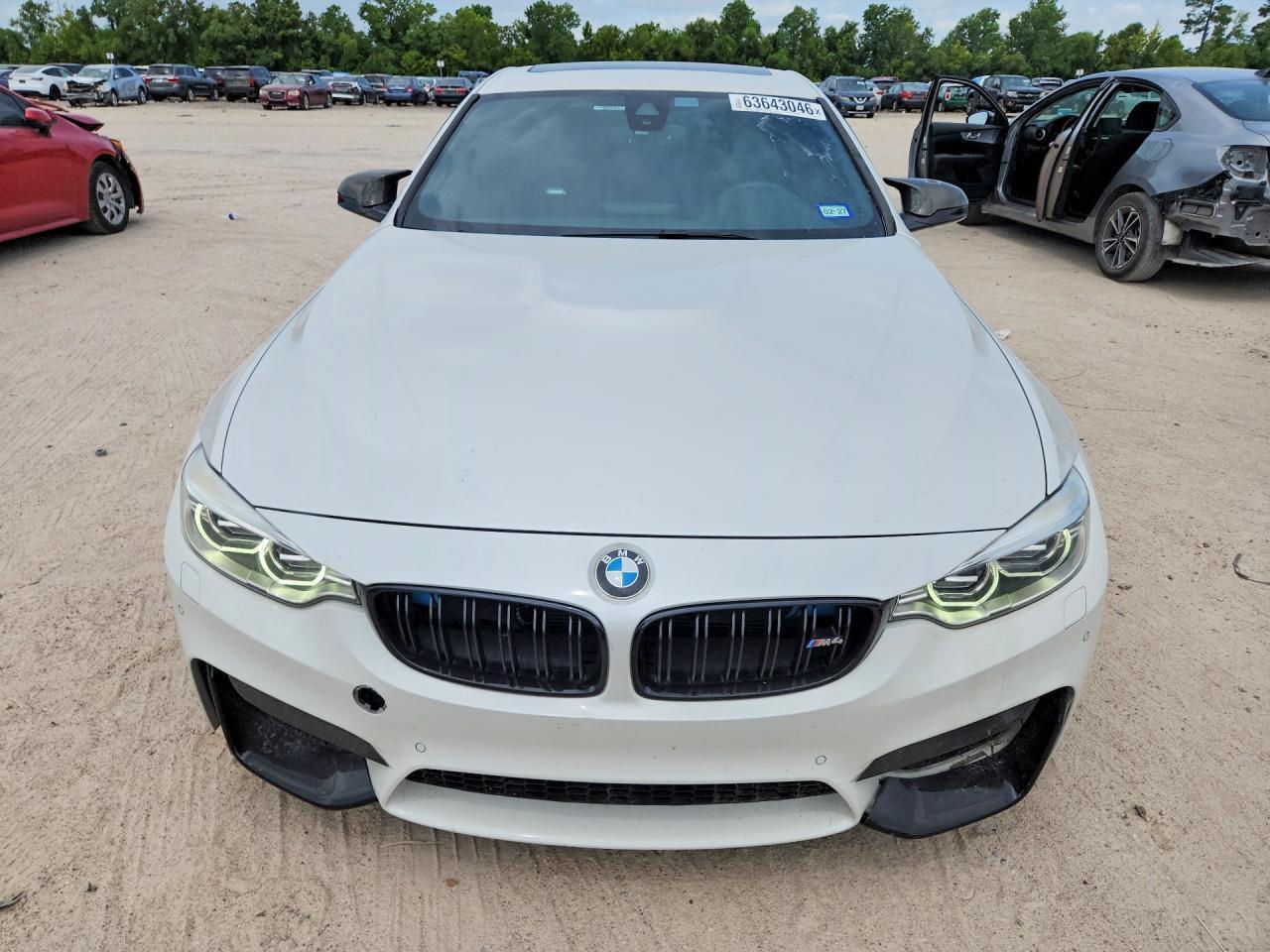 2015 BMW M4 - zdjęcie 5