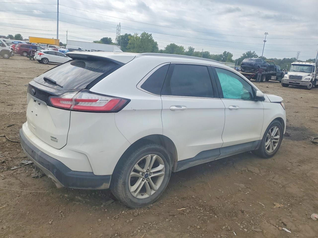 2020 Ford Edge Sel - zdjęcie 3