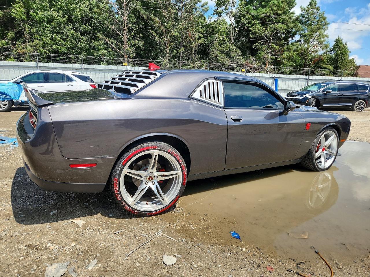 2019 Dodge Challenger Sxt - zdjęcie 3