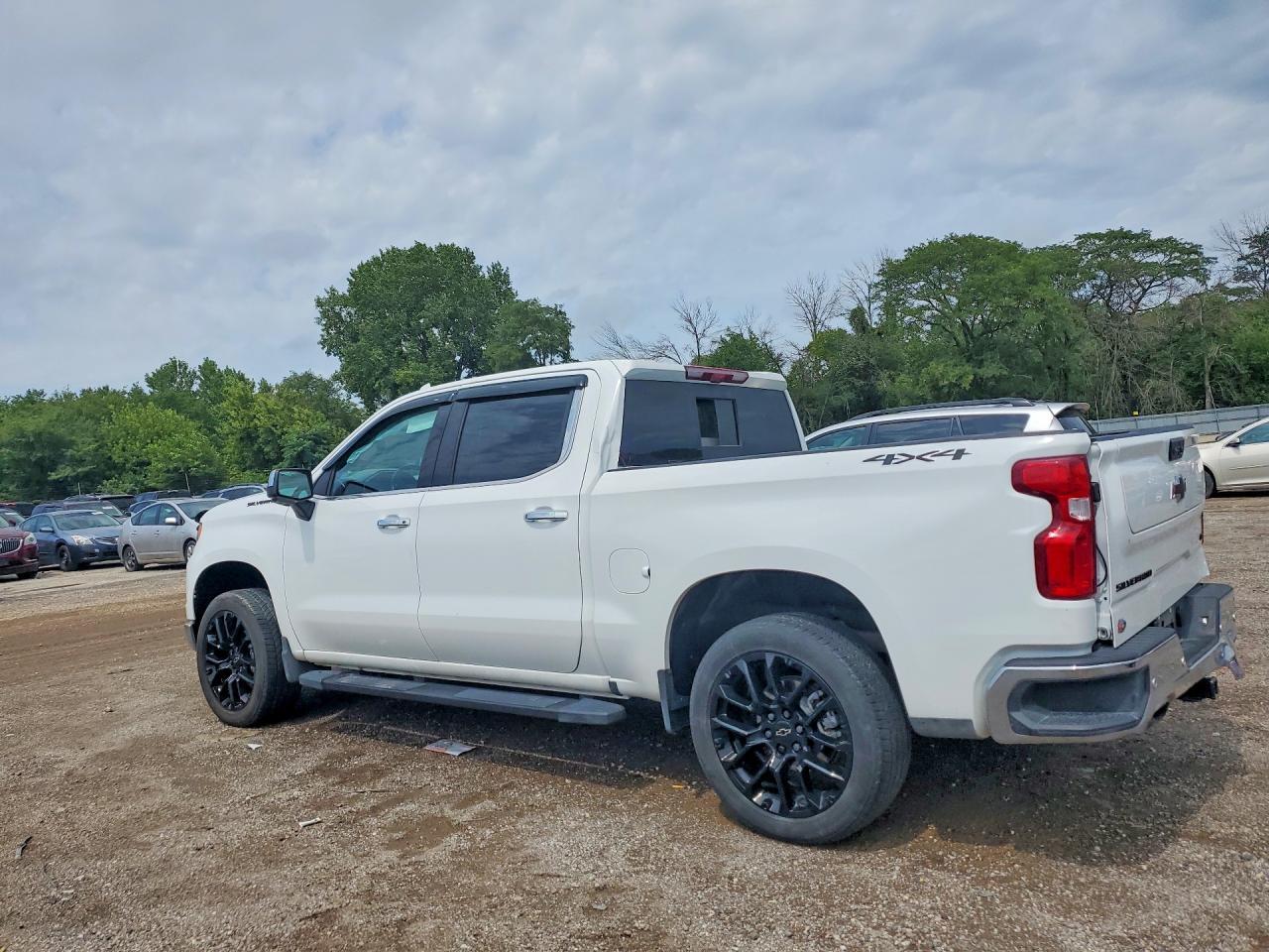 2025 Chevrolet Silverado K1500 Ltz - zdjęcie 2