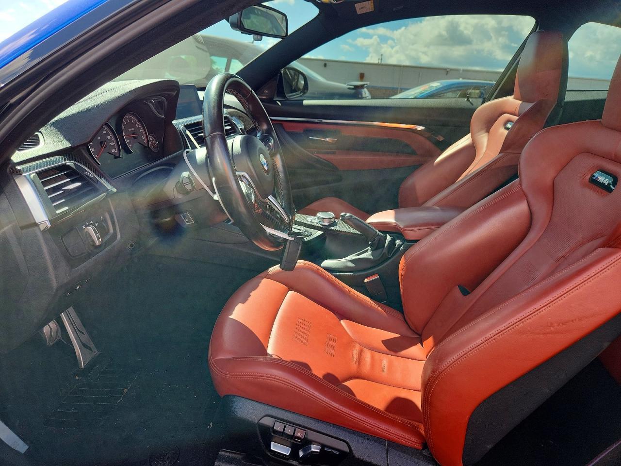 2020 BMW M4 - zdjęcie 7