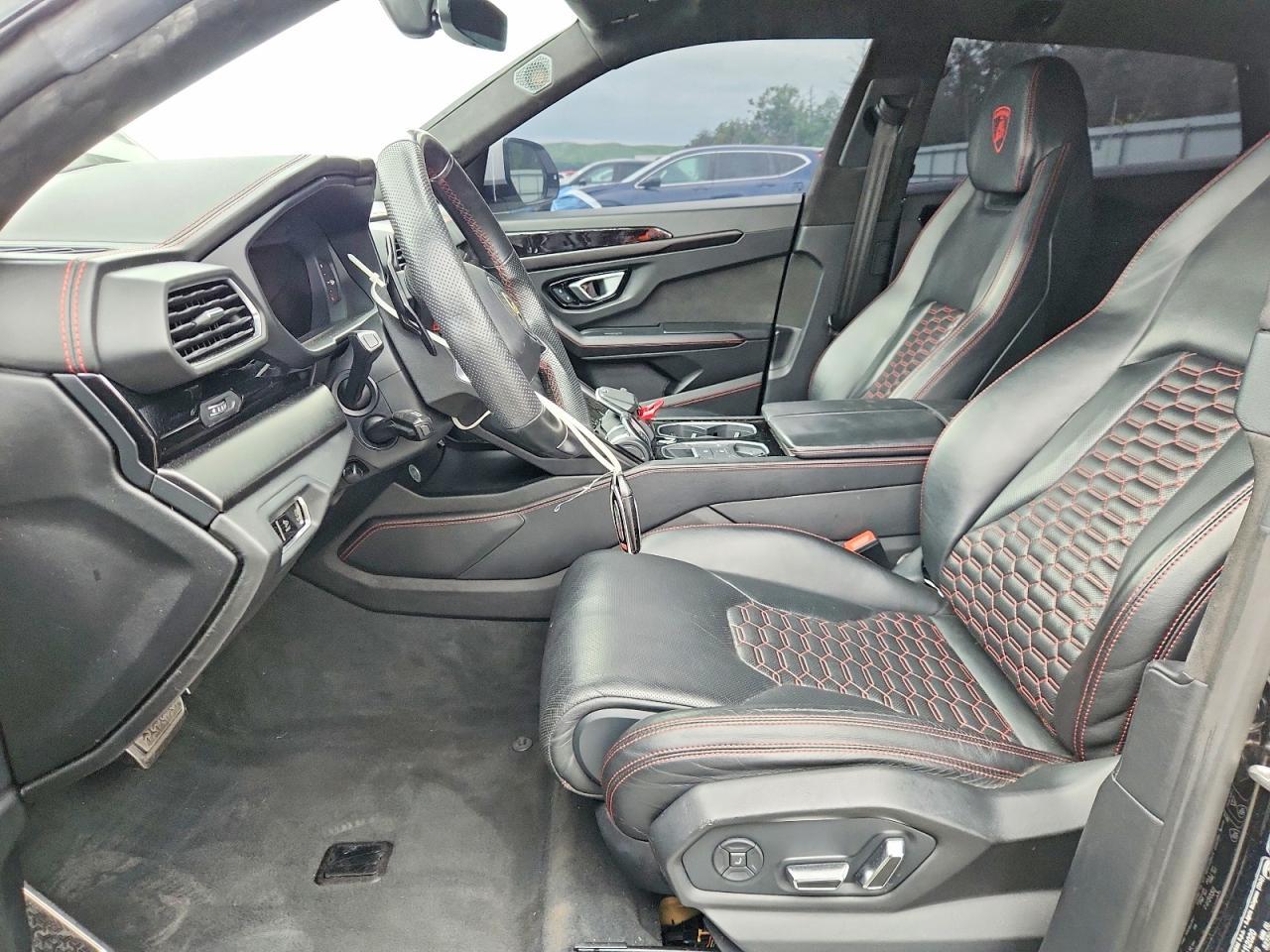 2021 Lamborghini Urus S - zdjęcie 7