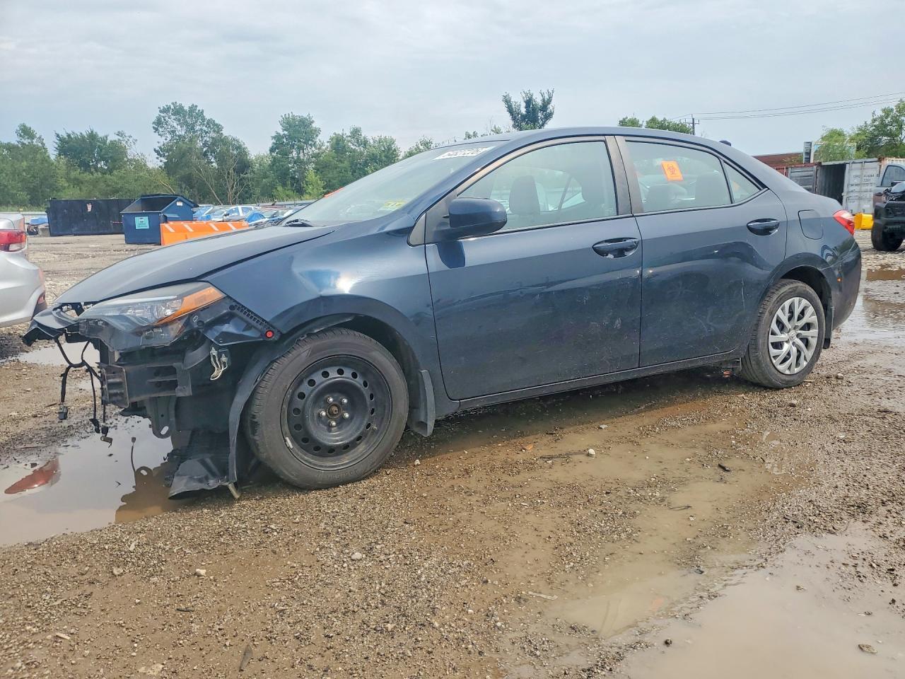 2017 Toyota Corolla Le - zdjęcie główne