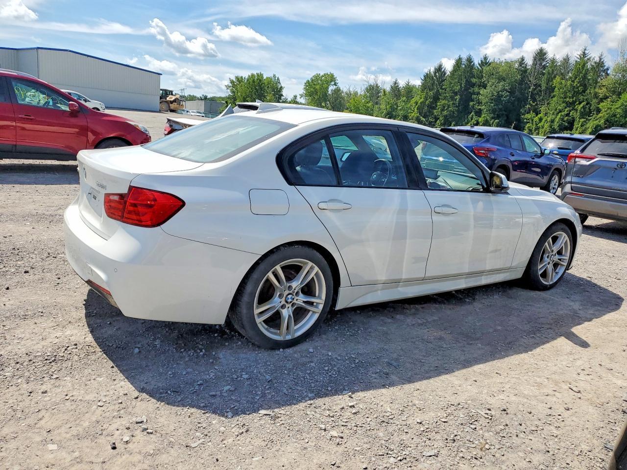 2014 BMW Seria 3 328i - zdjęcie 3