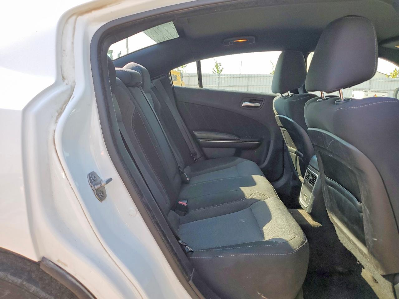2016 Dodge Charger Sxt - zdjęcie 10