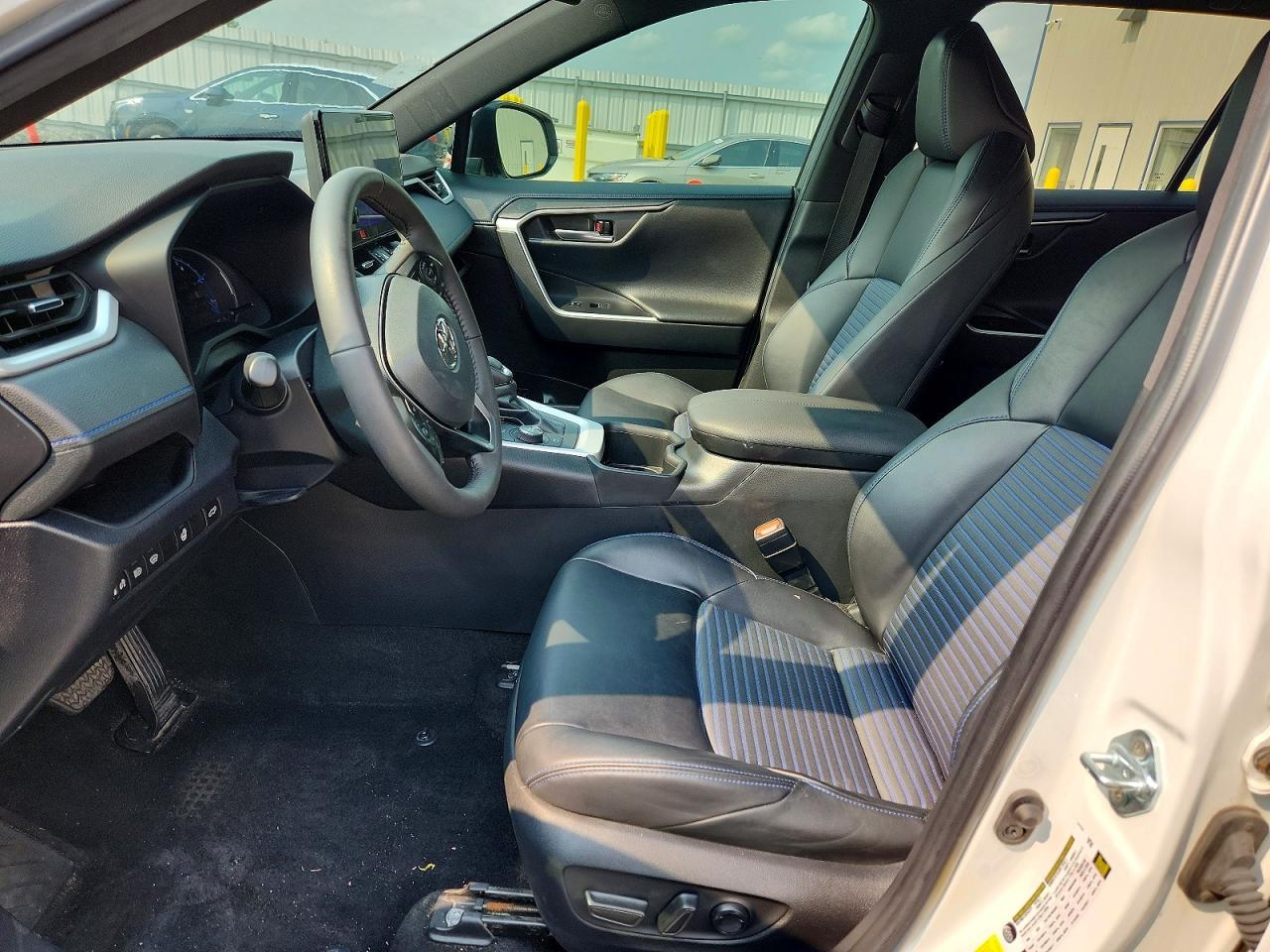 2024 Toyota Rav4 Xse - zdjęcie 7