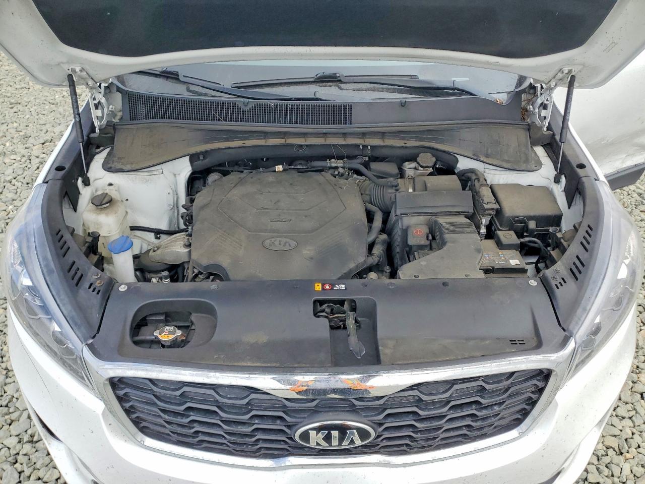 2020 Kia Sorento S - zdjęcie 12