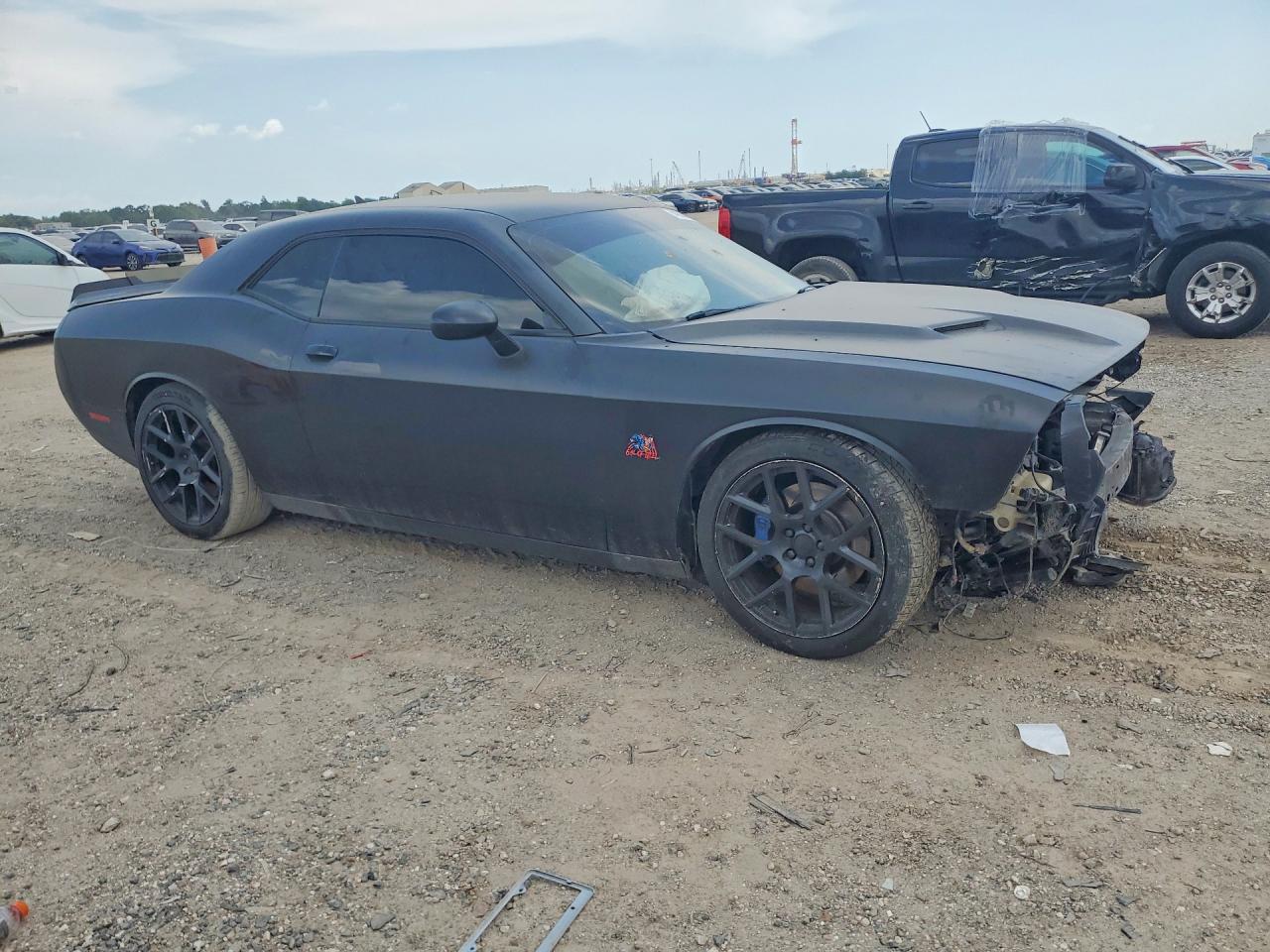 2016 Dodge Challenger R/T Scat Pack - zdjęcie 4