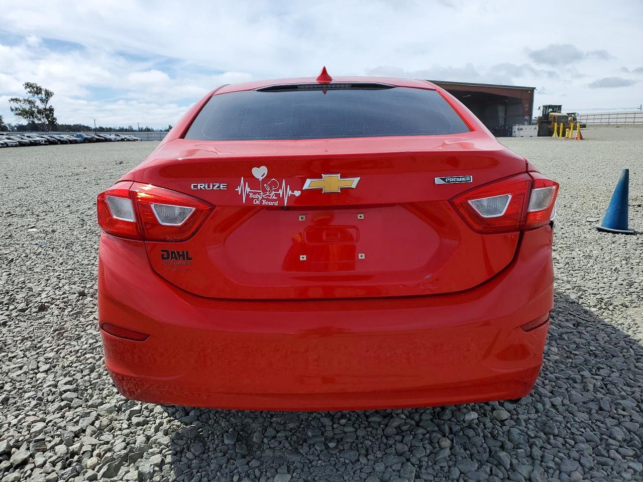 2017 Chevrolet Cruze Premier - zdjęcie 6
