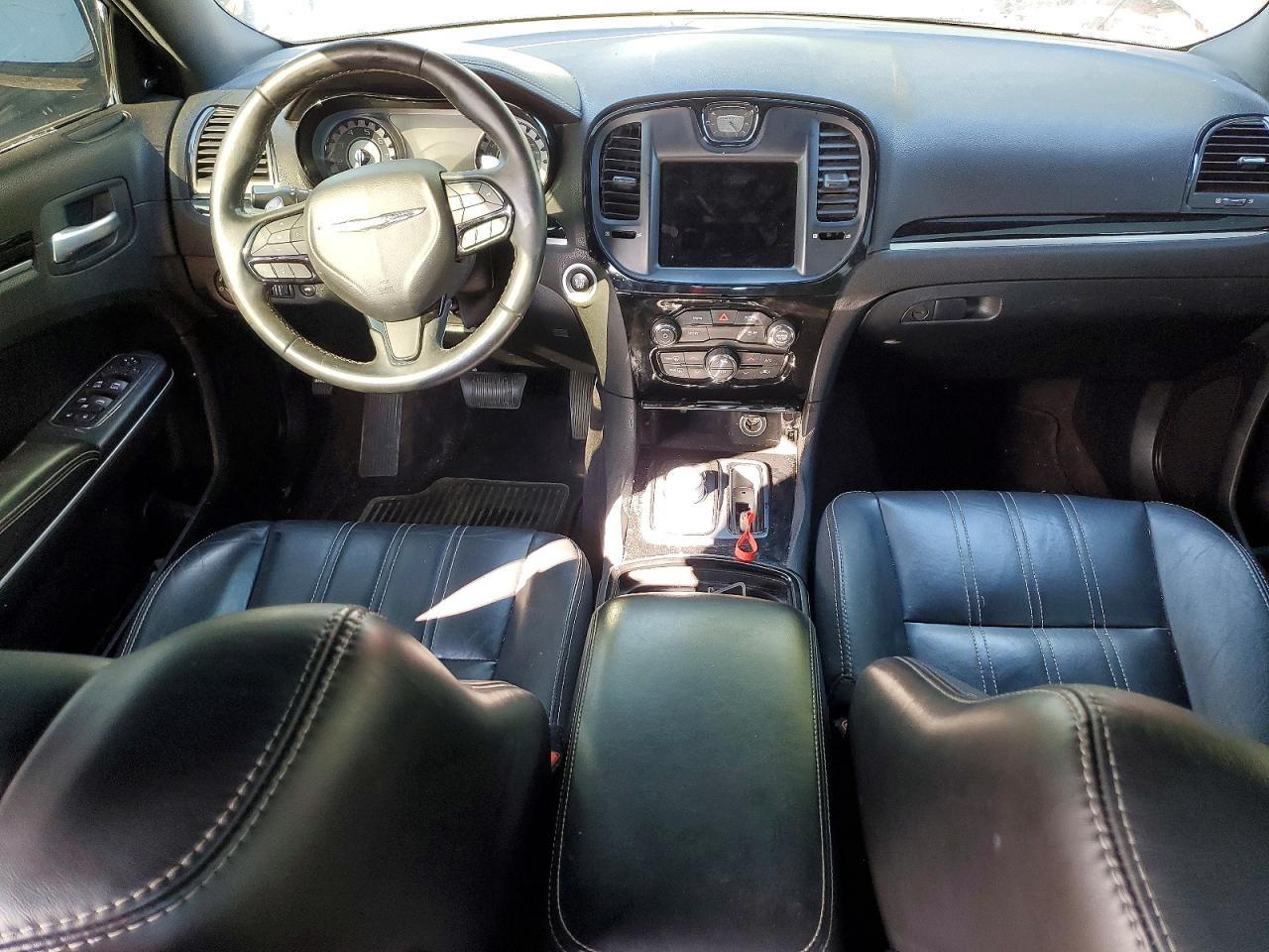 2018 Chrysler 300 S - zdjęcie 8