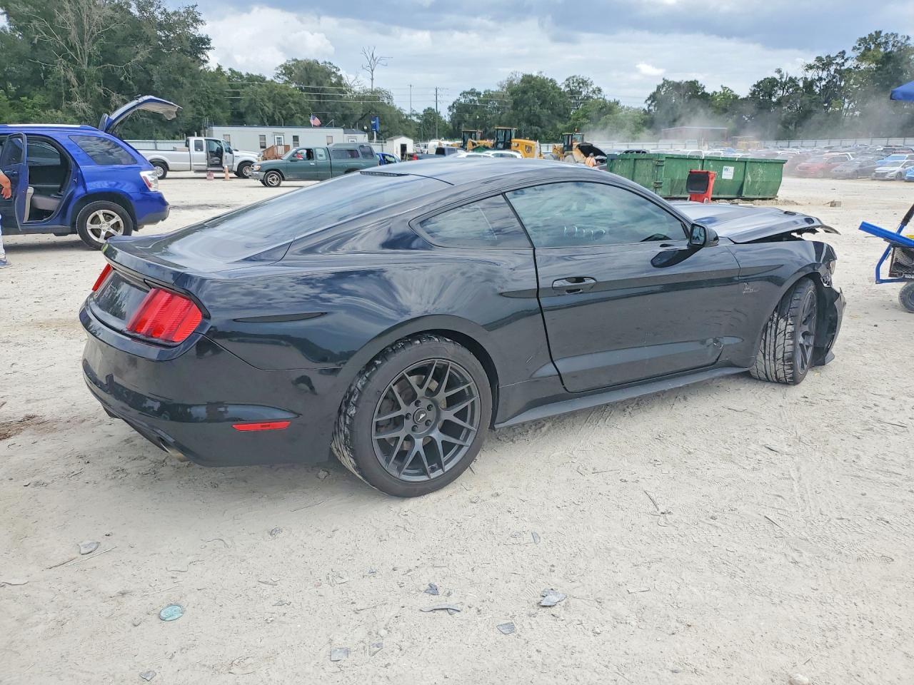 2016 Ford Mustang Gt - zdjęcie 3
