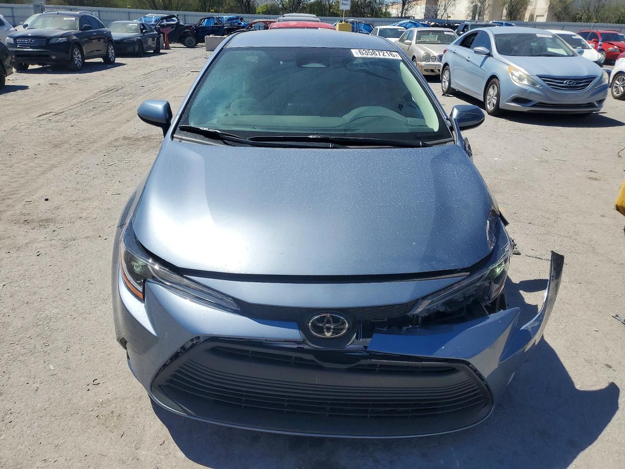 2026 Toyota Corolla Le - zdjęcie 5