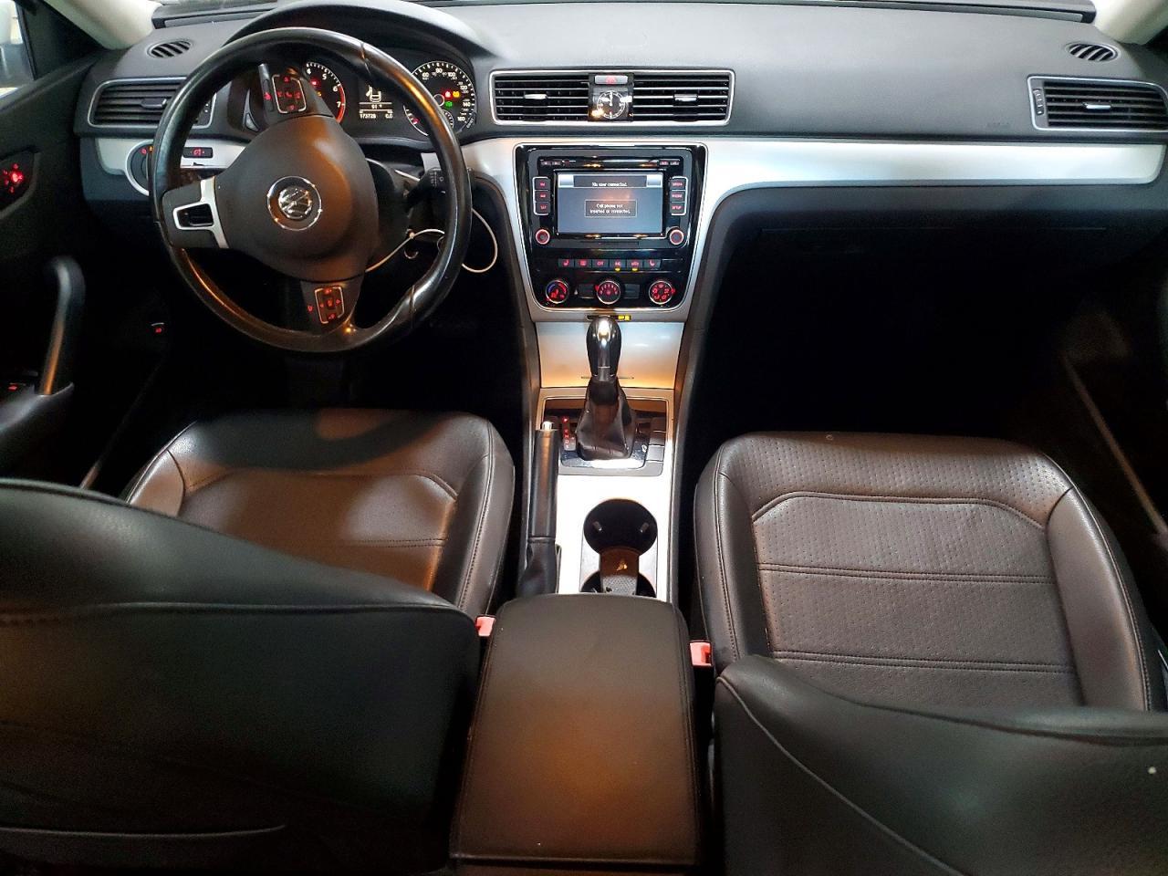 2013 Volkswagen Passat Se - zdjęcie 8