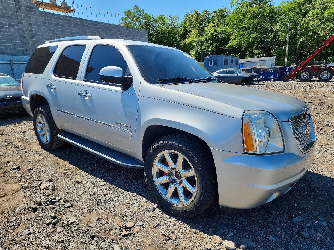 2013 GMC Yukon - zdjęcie 4
