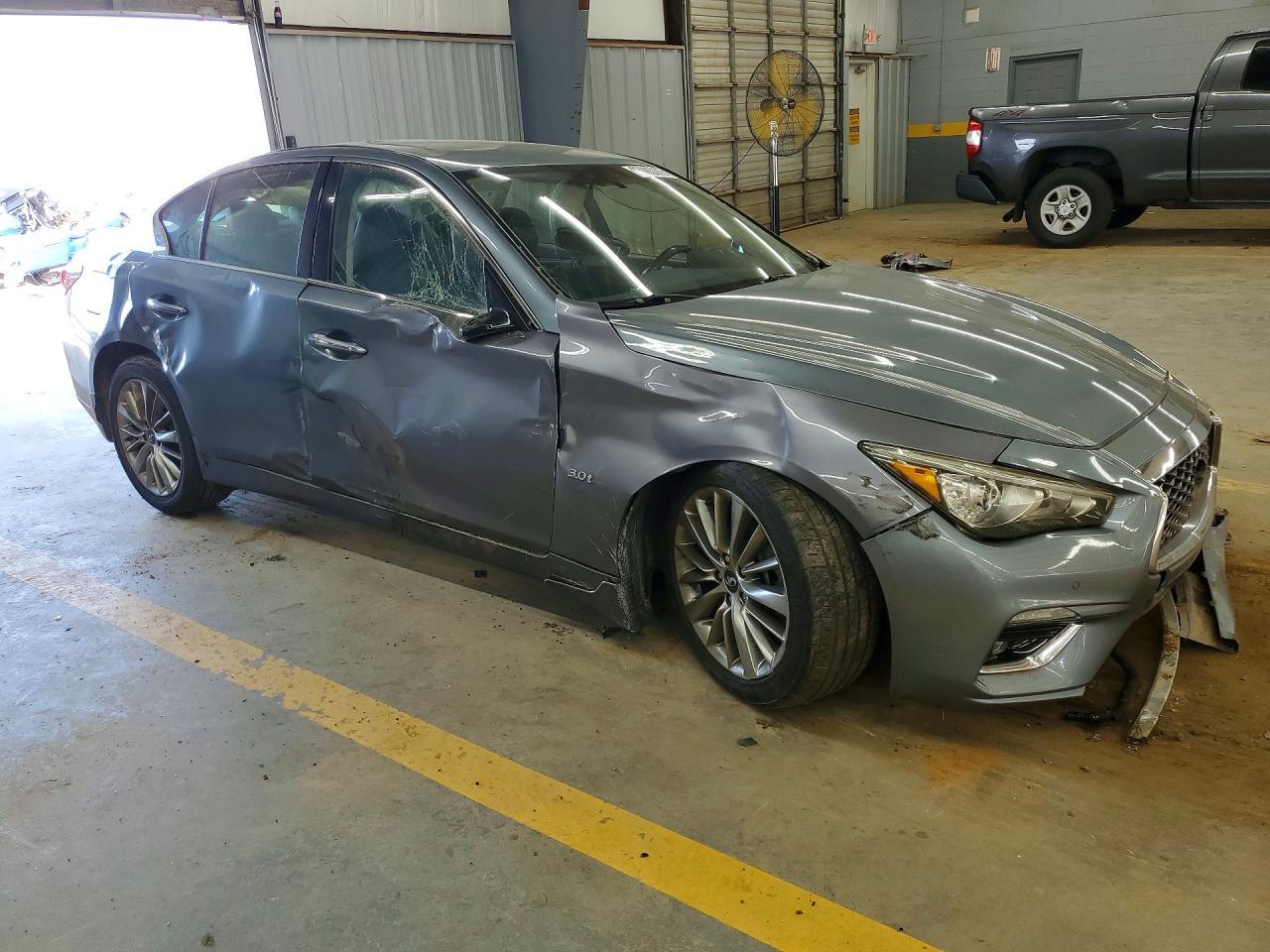 2020 Infiniti Q50 3.0T Luxe - zdjęcie 4