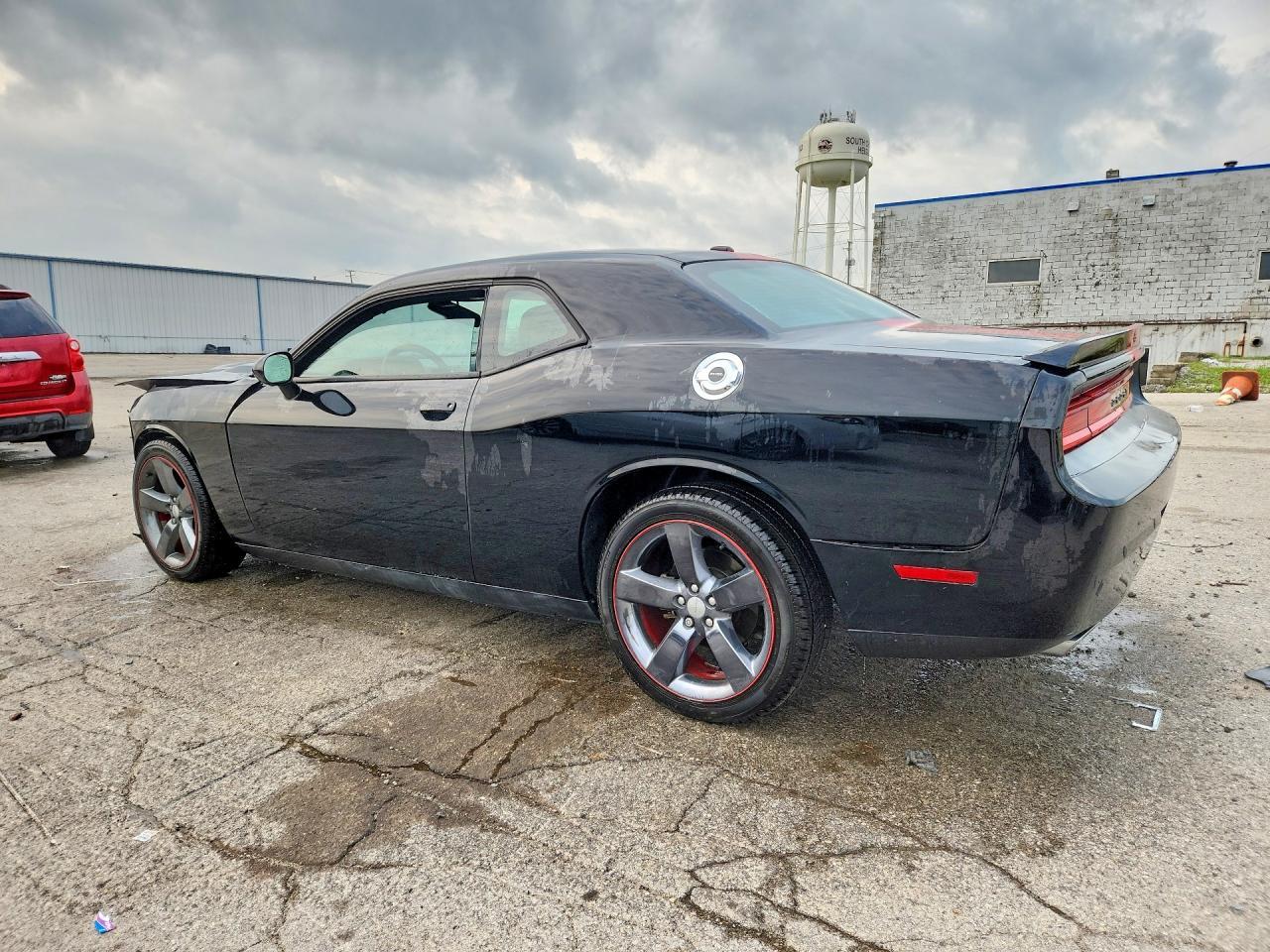 2014 Dodge Challenger Sxt - zdjęcie 2