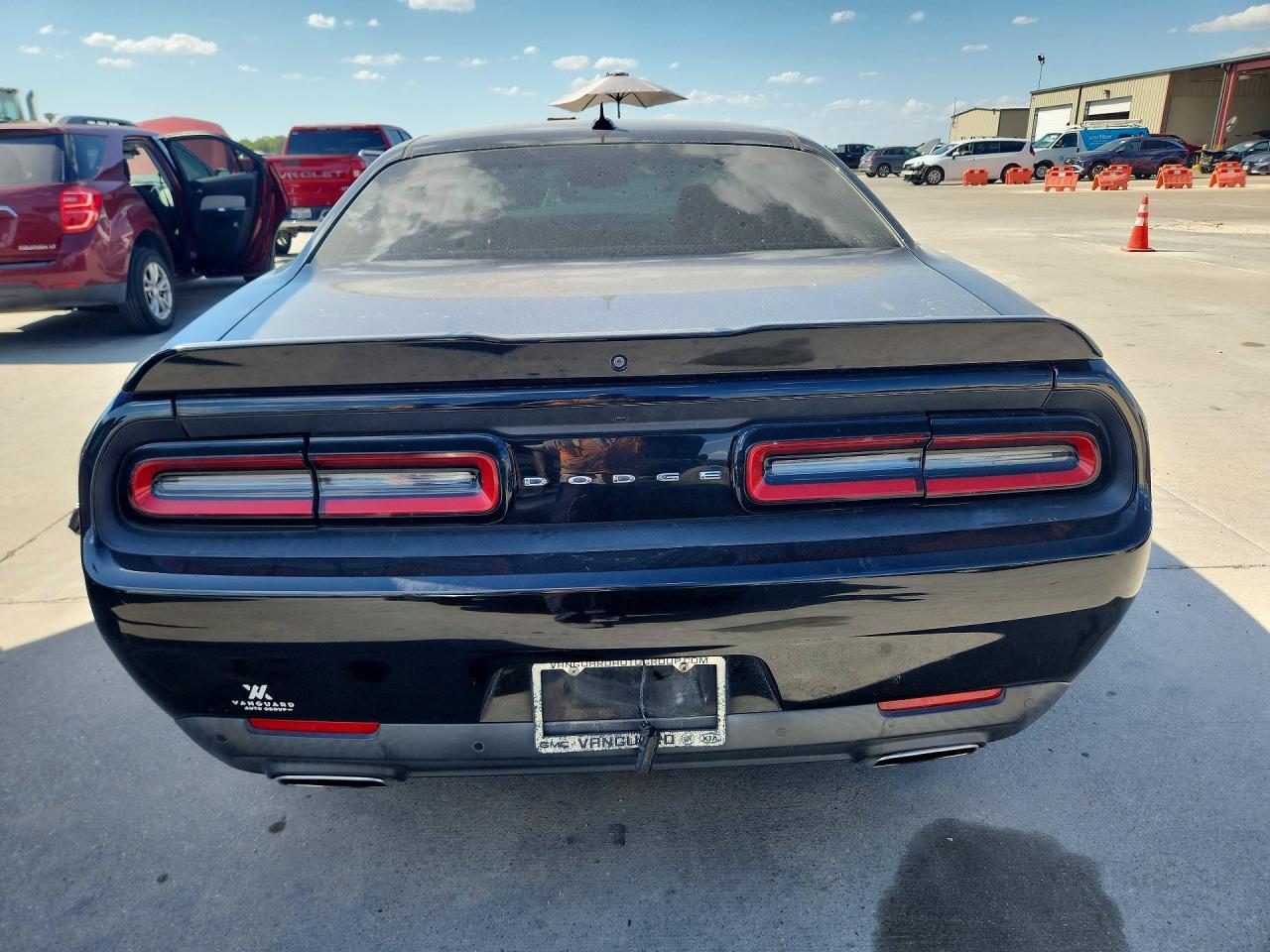 2017 Dodge Challenger Sxt - zdjęcie 6