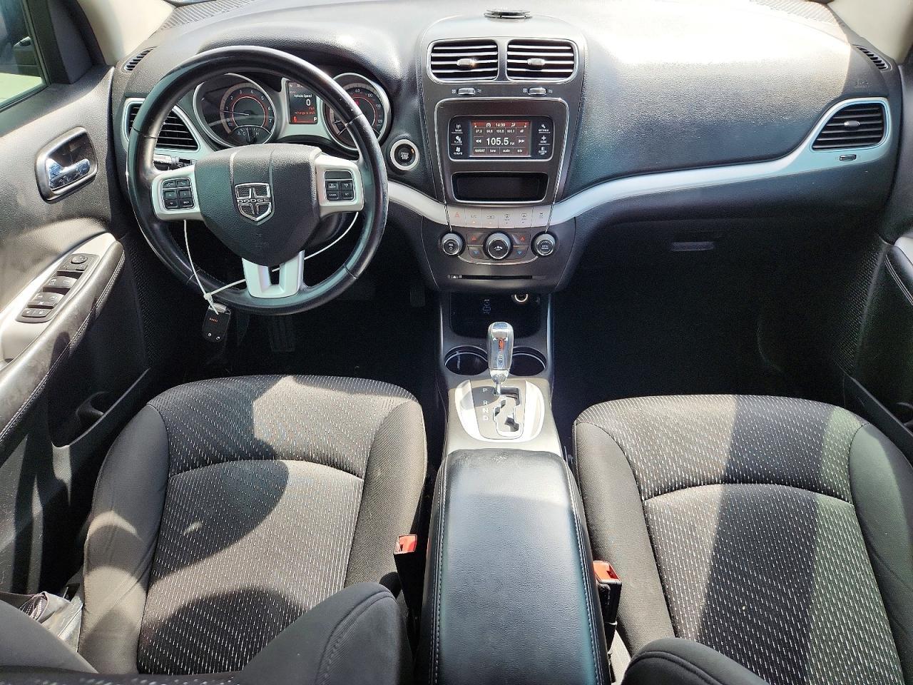 2017 Dodge Journey Crossroad - zdjęcie 8