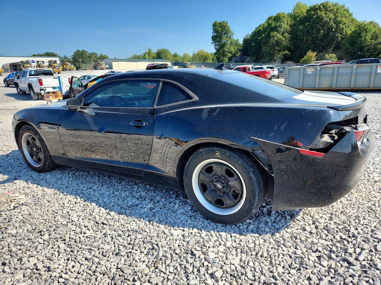 2013 Chevrolet Camaro Ls - zdjęcie 2