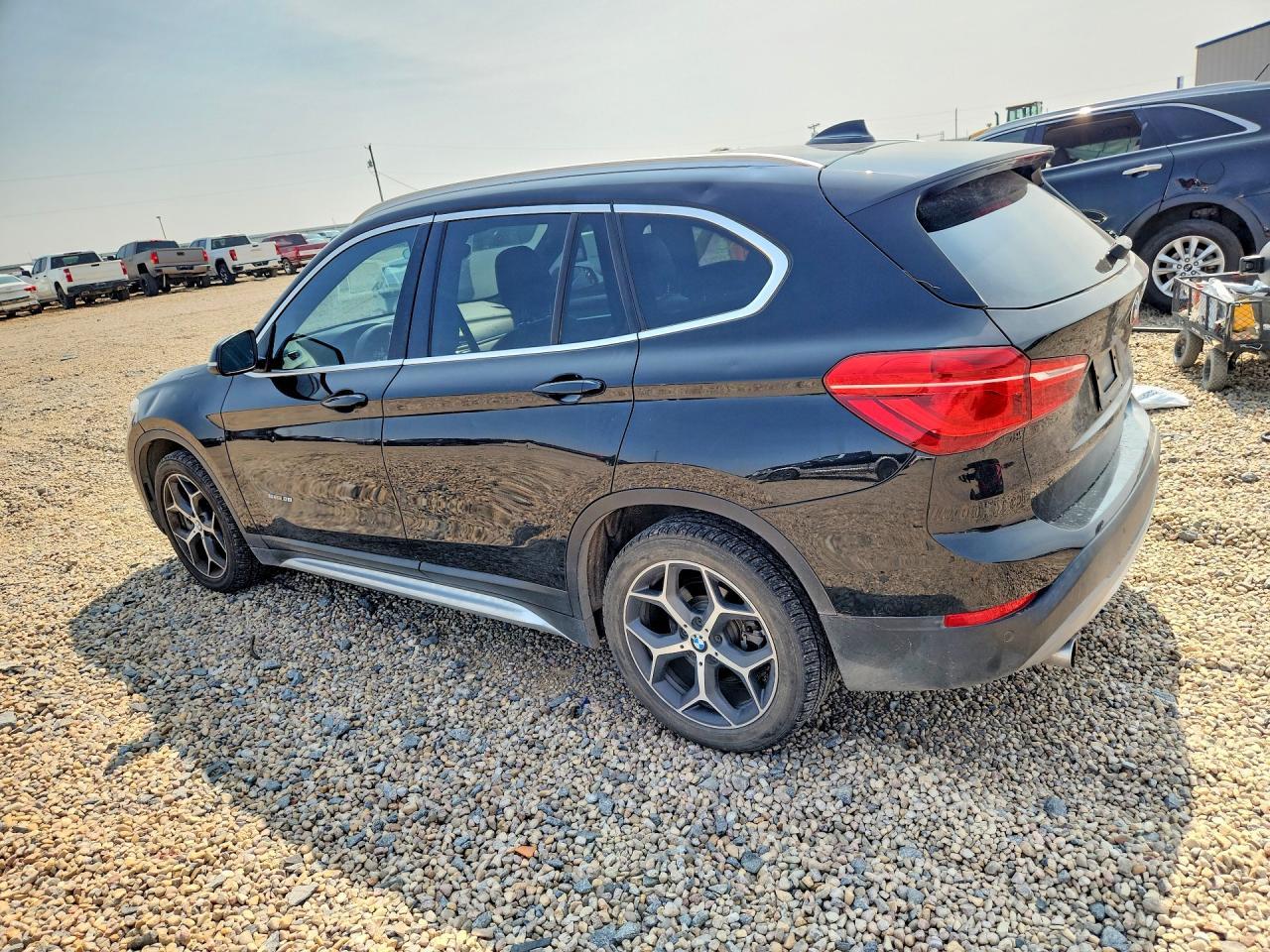 2017 BMW X1 Sdrive28I - zdjęcie 2