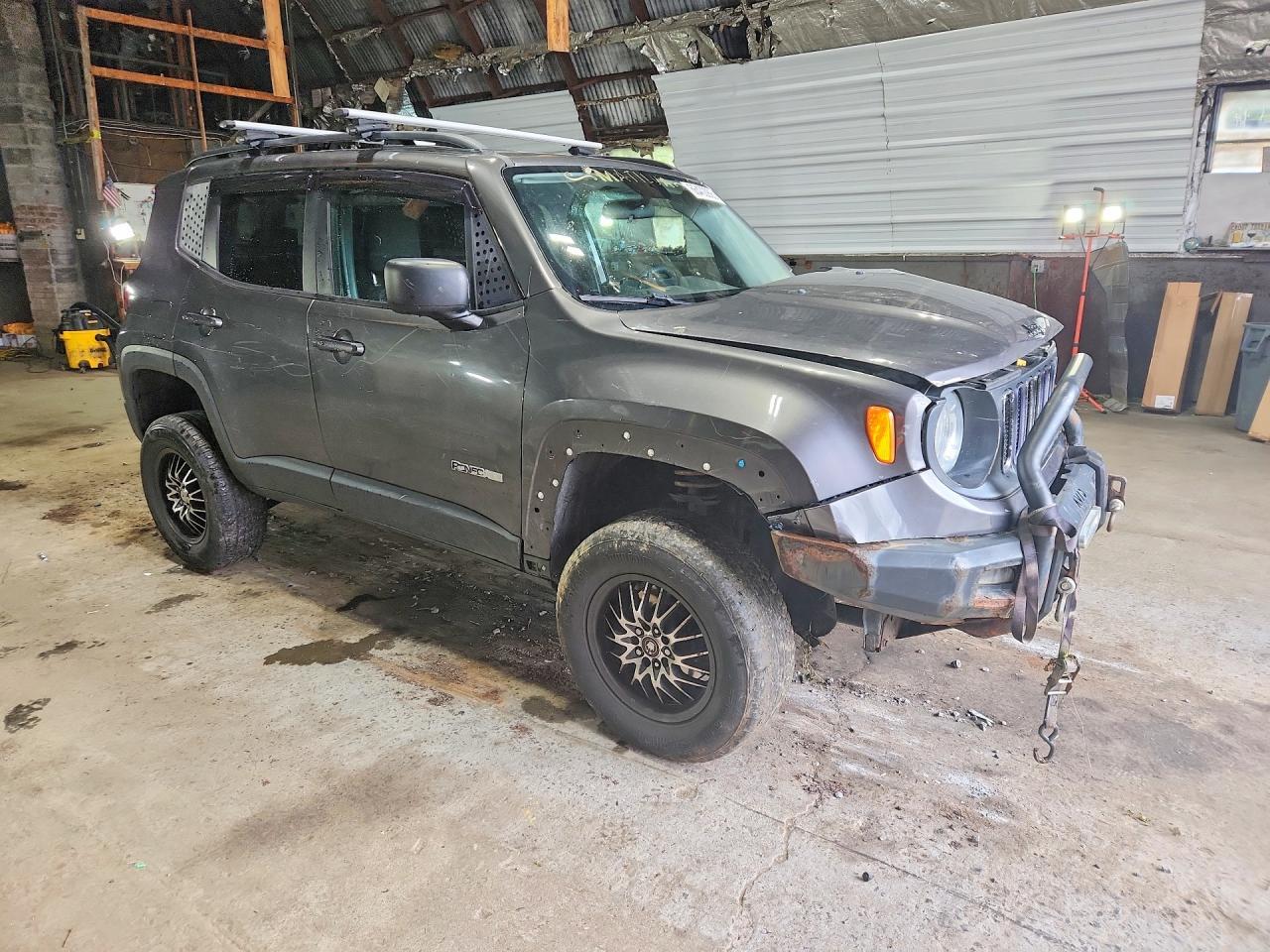 2017 Jeep Renegade Sport - zdjęcie 4