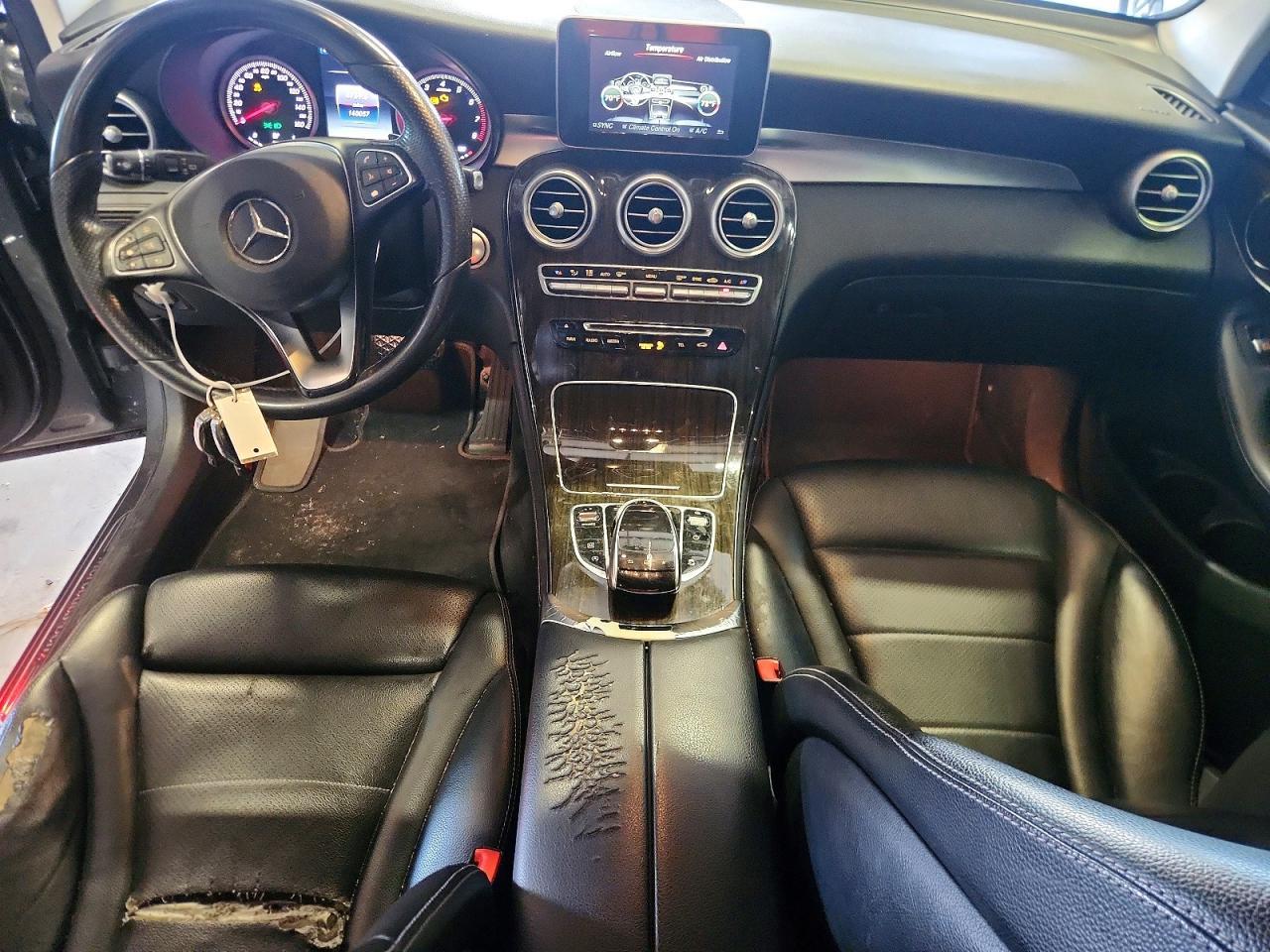 2016 Mercedes-Benz Glc 300 - zdjęcie 8