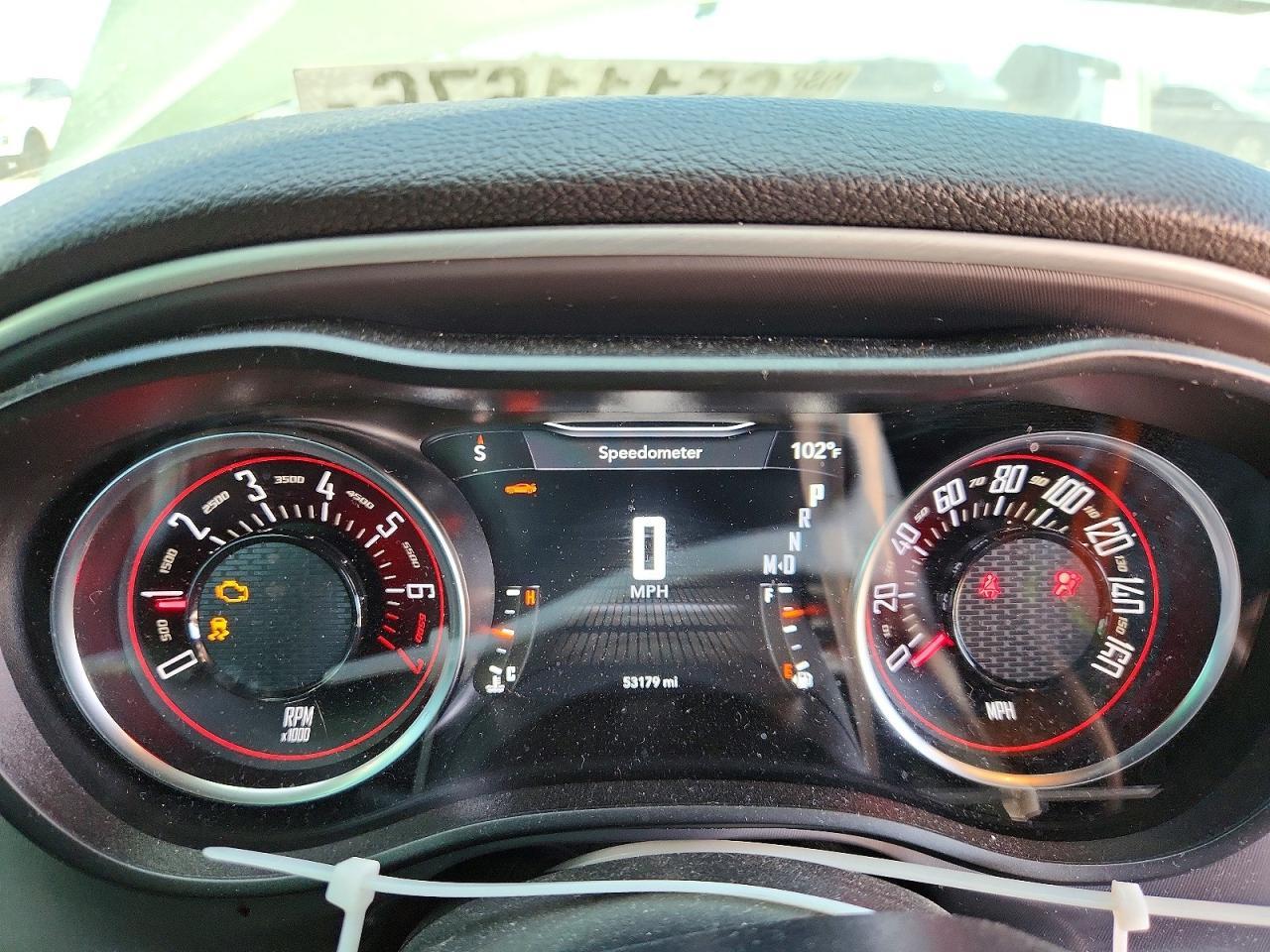 2022 Dodge Challenger Sxt - zdjęcie 9