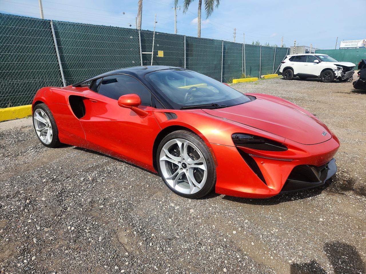 2023 Mclaren Automotive Artura - zdjęcie 4