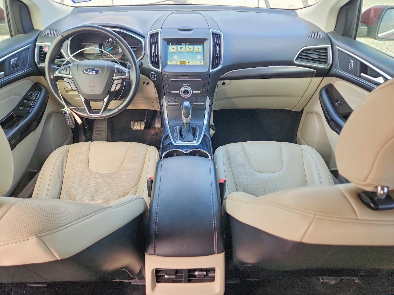 2017 Ford Edge Titanium - zdjęcie 15