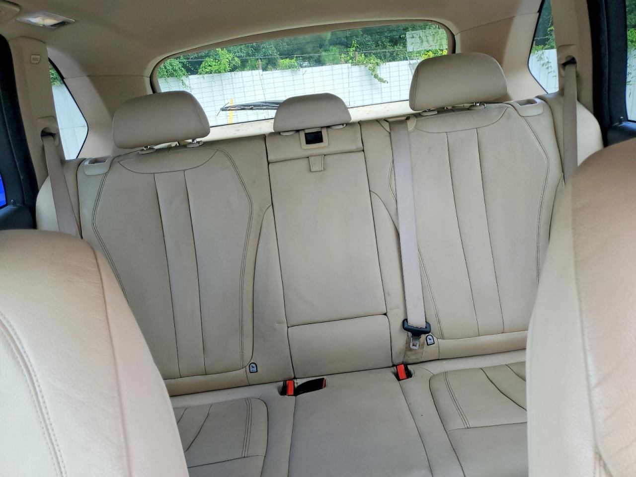 2014 BMW X5 xDrive35D - zdjęcie 10