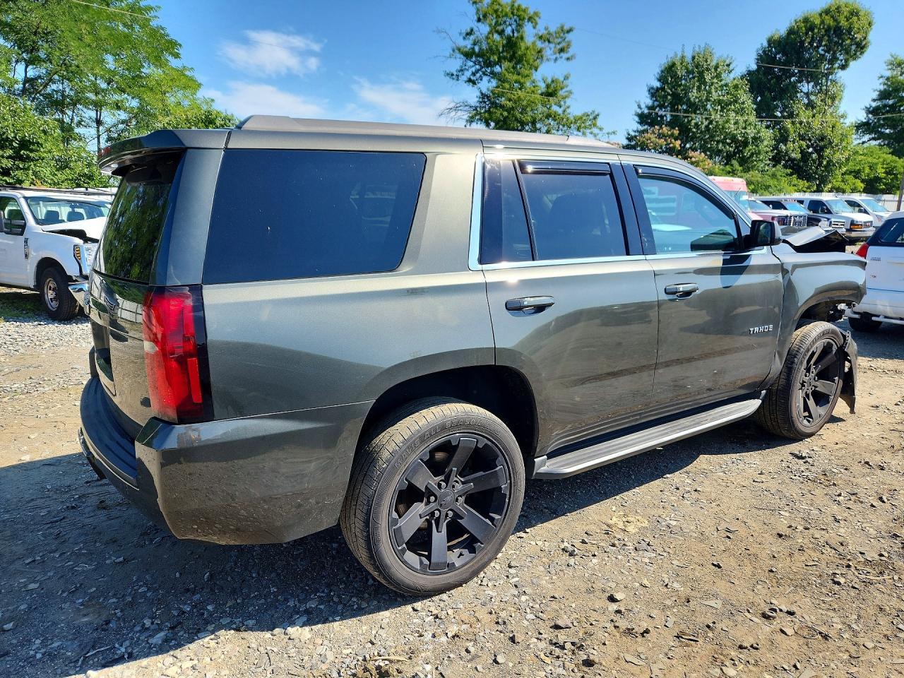 2019 Chevrolet Tahoe K1500 Lt - zdjęcie 3