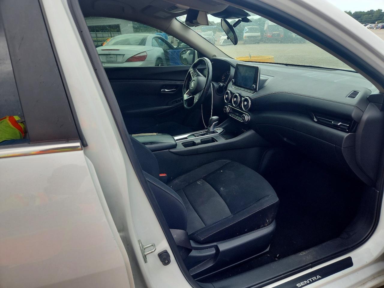 2020 Nissan Sentra Sv - zdjęcie 8